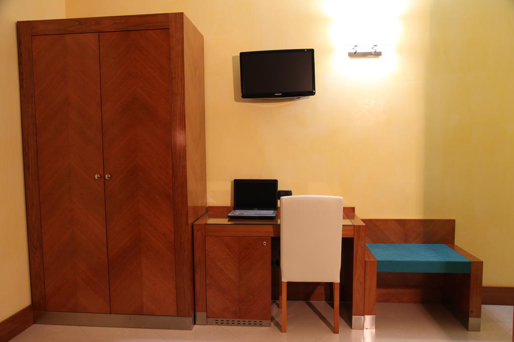 Federica'S Suite Home Rome Ruang foto