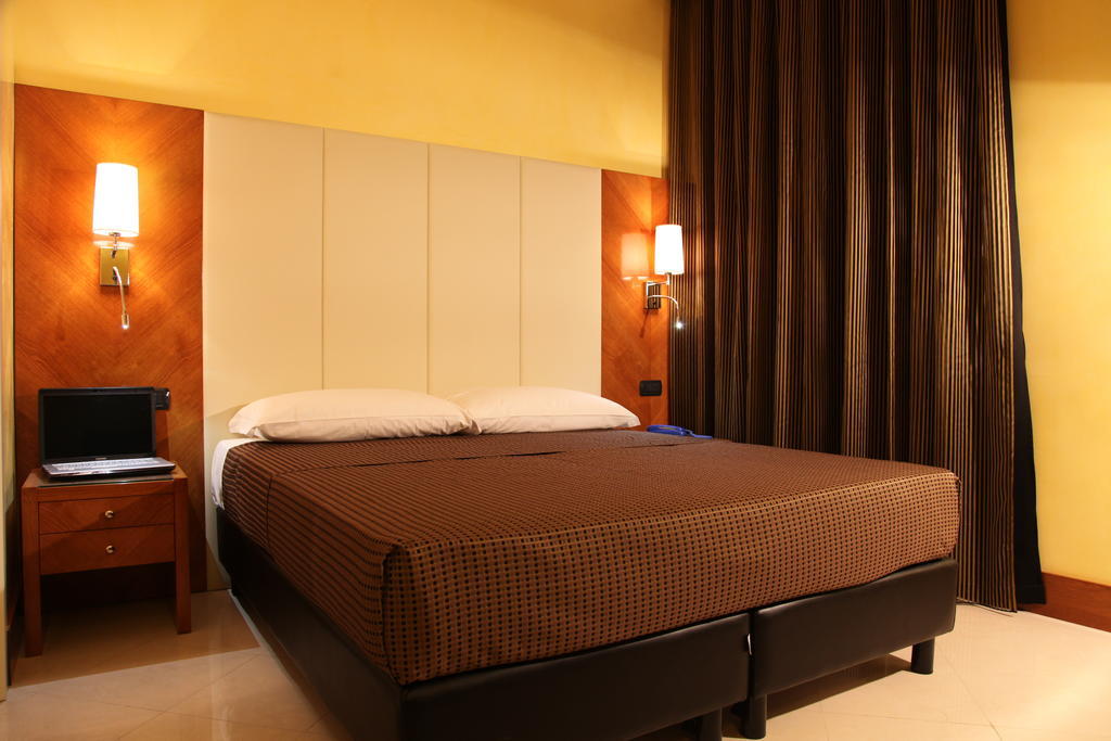 Federica'S Suite Home Rome Ruang foto