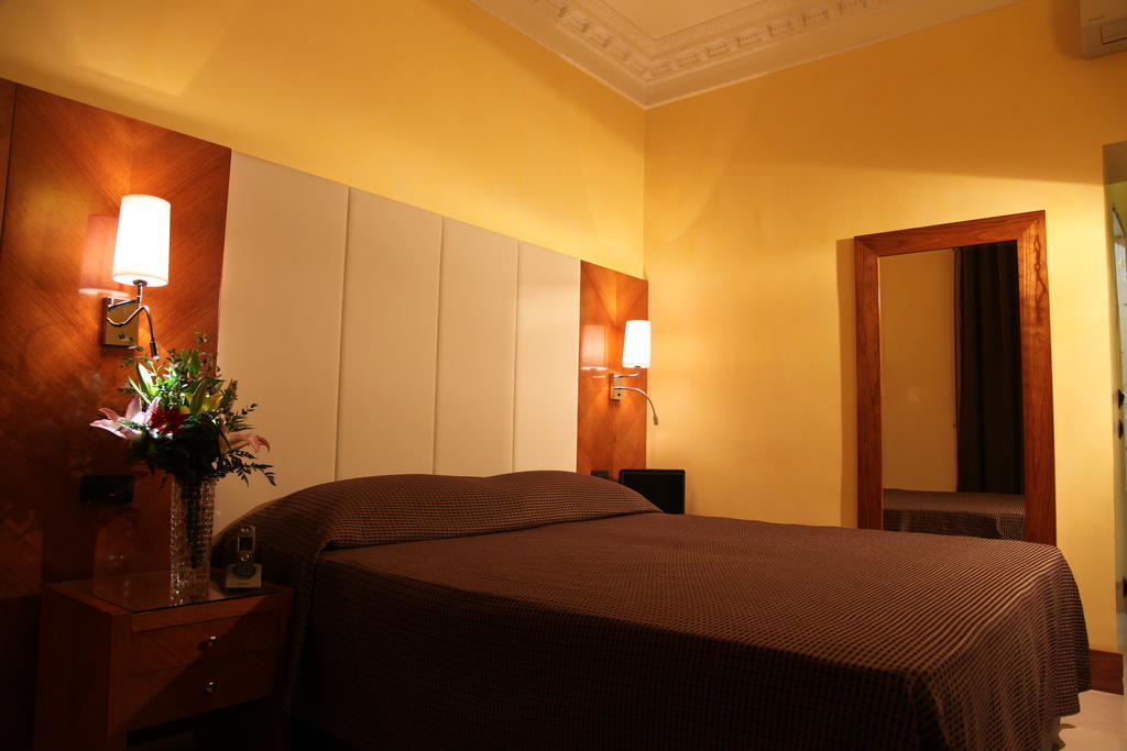 Federica'S Suite Home Rome Ruang foto