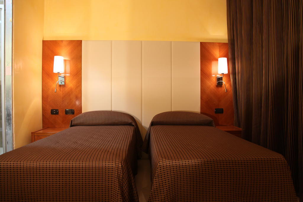 Federica'S Suite Home Rome Ruang foto