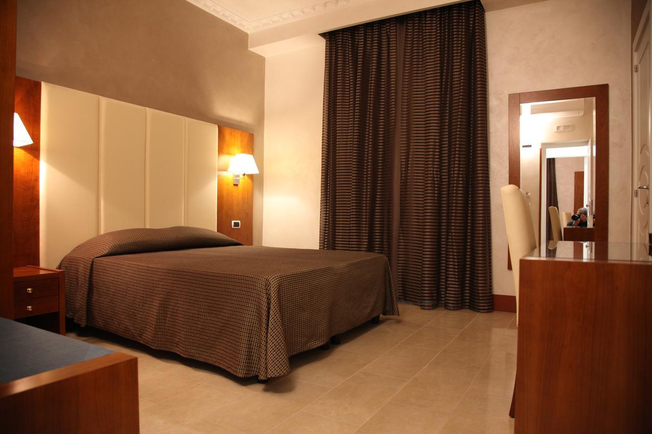 Federica'S Suite Home Rome Bagian luar foto