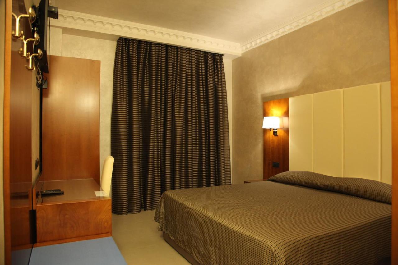 Federica'S Suite Home Rome Bagian luar foto